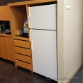 White Moffat 16 cu ft Top Freezer Refrigerator Fridge